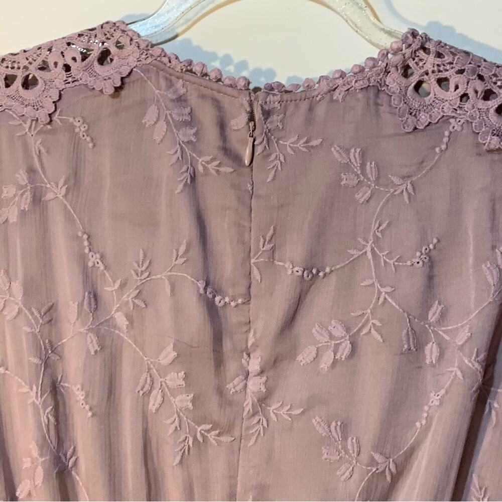 Lilac Lace MINI dress size Medium NWT - Picture 9 of 16